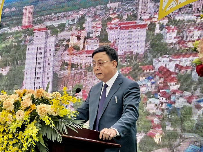1)	Phó Chủ tịch Thường trực UBND tỉnh Thái Nguyên Đặng Xuân Trường phát biểu khai mạc Mùa Du lịch Thái Nguyên năm 2022
